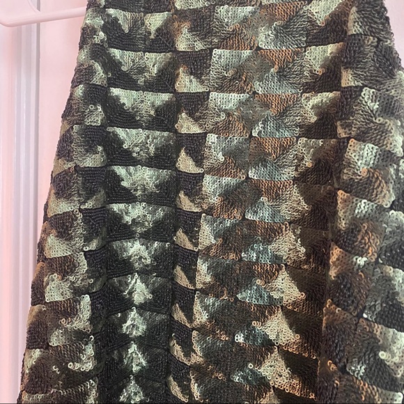 Line & Dot Viola Green Sequin Halter Swing Dress - Picture 7 of 11